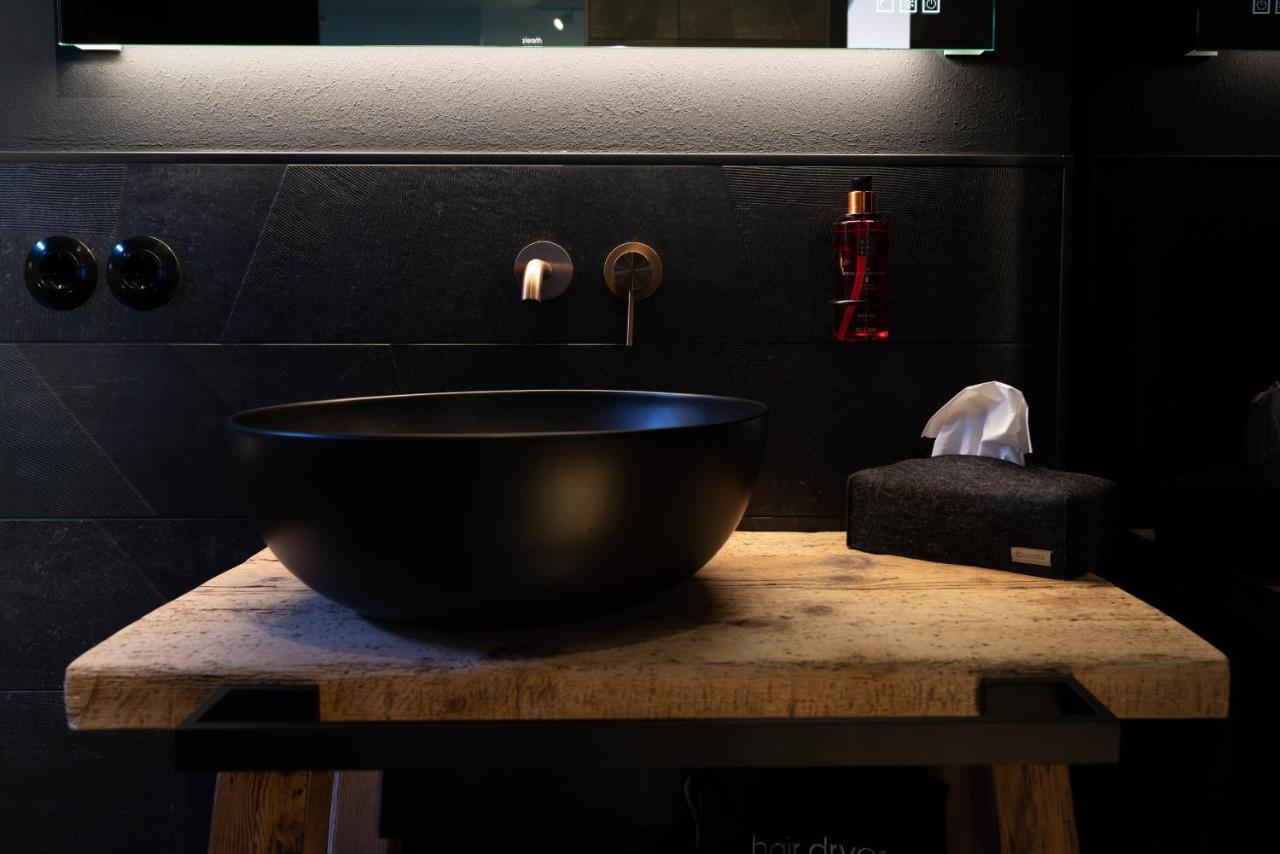 ホテル Der Loewe ブルクベルク エクステリア 写真